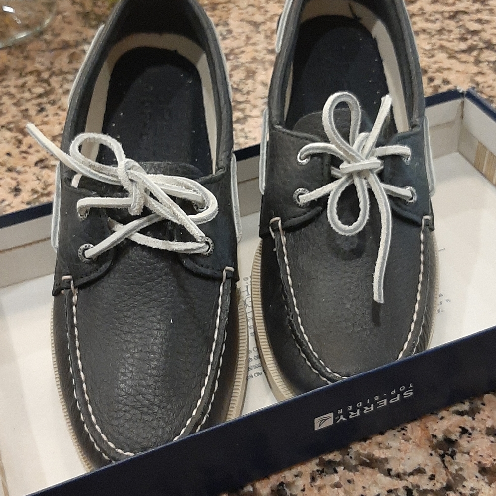 Sperry boat shoes